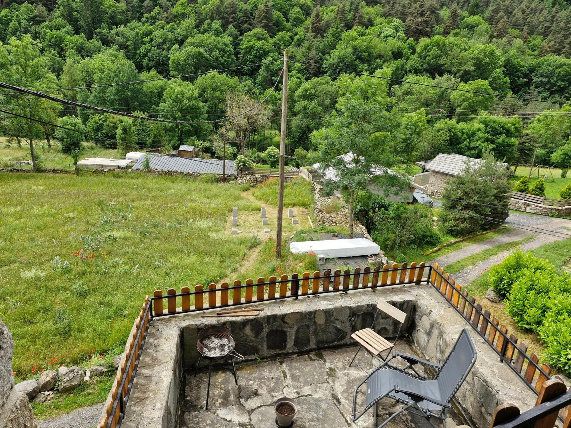 La Maison Des Lucioles Saint-Julien-Boutieres Экстерьер фото